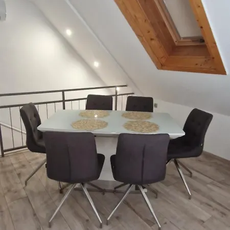 Rozmaring Appartamento Csopak