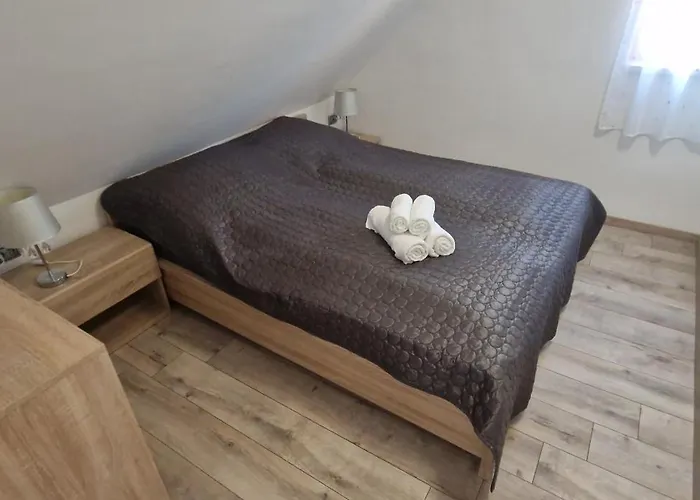 Rozmaring Apartament *